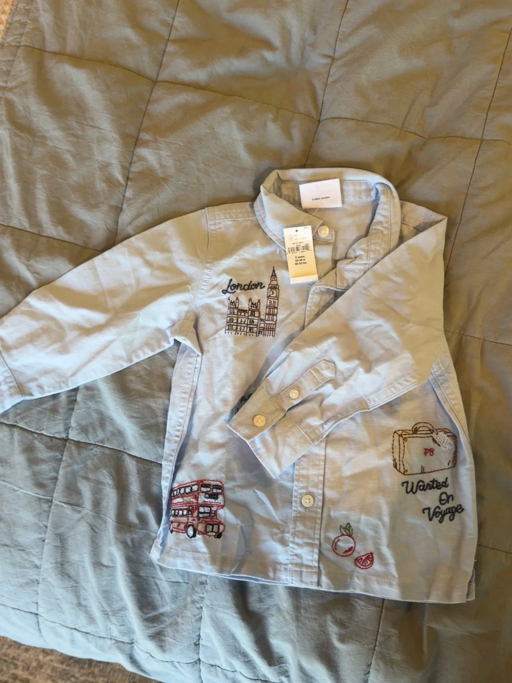 nwt gap paddington shirt